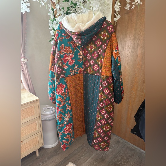 Sundance RARE Linnea Boho Multicolor Floral Quilted Robe - Picture 5 of 6